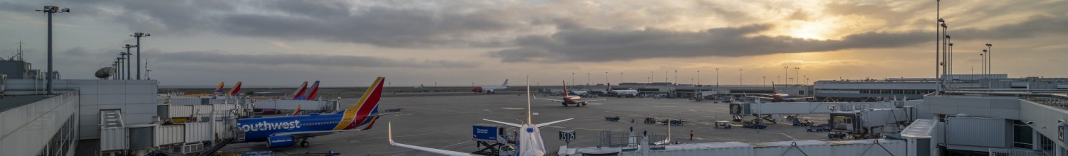 Image of OAK Airport reports steady passenger levels for November 2021