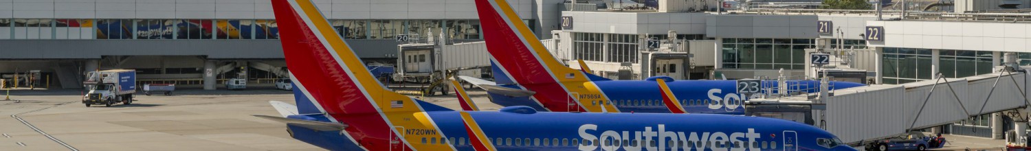 Image of Southwest Airlines is the first commercial airline to bring sustainable aviation fuel to OAK